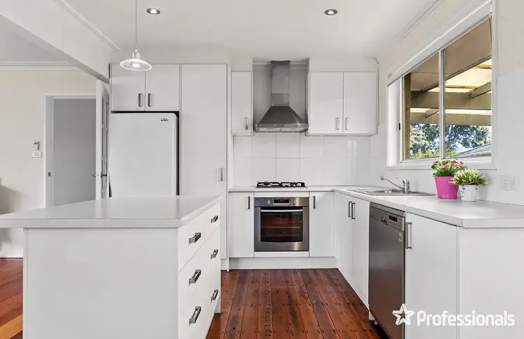 Second view of Homely house listing, 5 Ketwick Court, Ferntree Gully VIC 3156