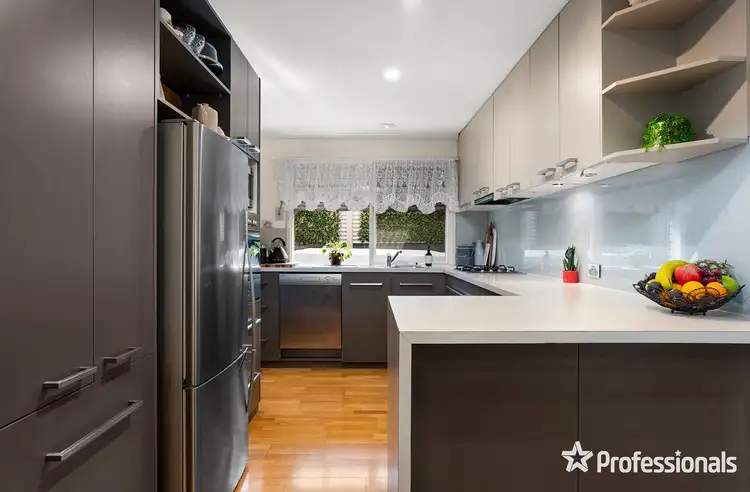 Fourth view of Homely house listing, 27 Cheriton Drive, Mooroolbark VIC 3138