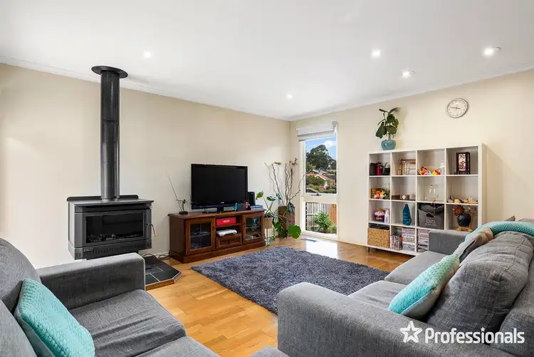 Sixth view of Homely house listing, 27 Cheriton Drive, Mooroolbark VIC 3138