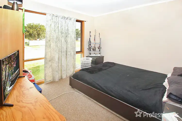 Third view of Homely block of units listing, 2-4 Harrison Street, Maryborough VIC 3465