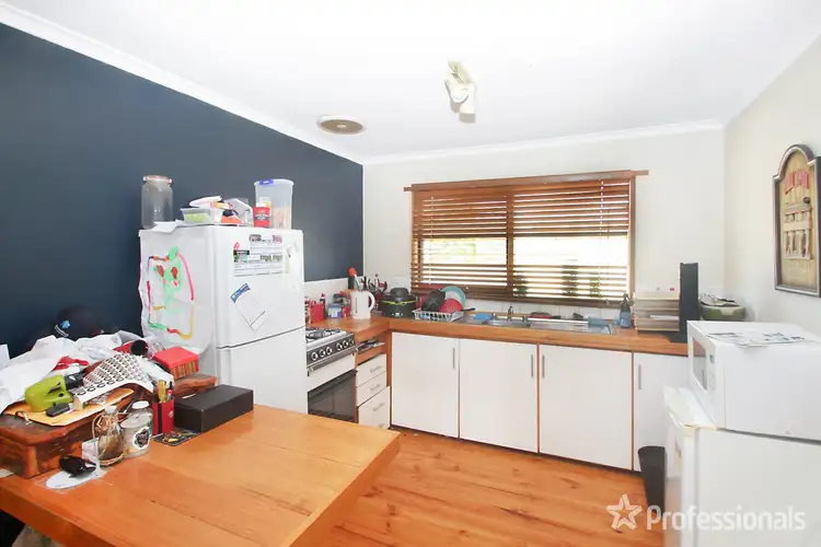 Sixth view of Homely block of units listing, 2-4 Harrison Street, Maryborough VIC 3465