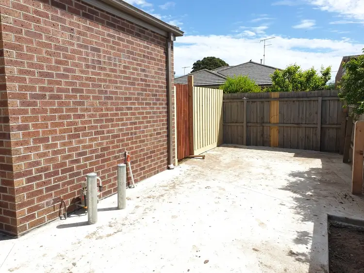 Third view of Homely townhouse listing, 2/7 Jasmine Street, Bell Park VIC 3215