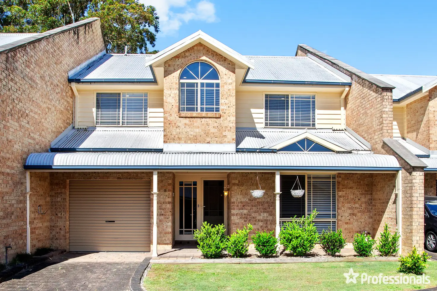 Main view of Homely townhouse listing, 18/15 Koolang Road, Green Point NSW 2251
