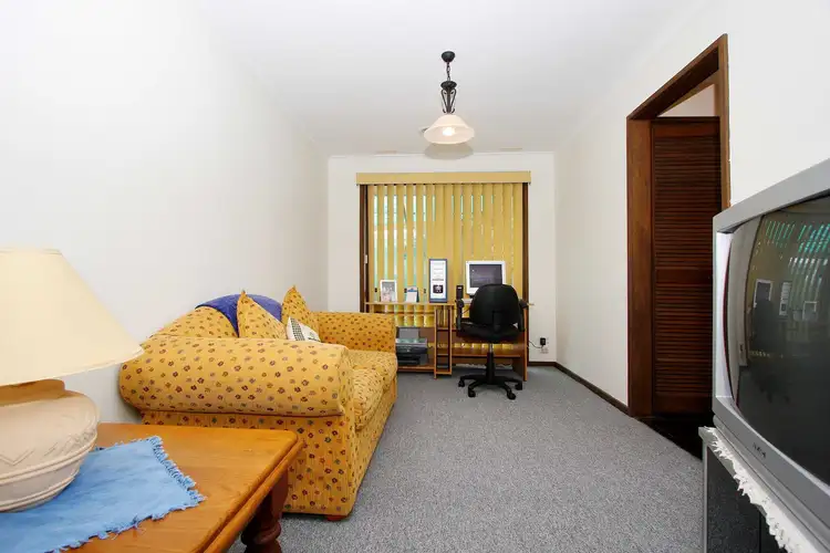 Sixth view of Homely house listing, 11 Cocoparra Crescent, Taylors Lakes VIC 3038