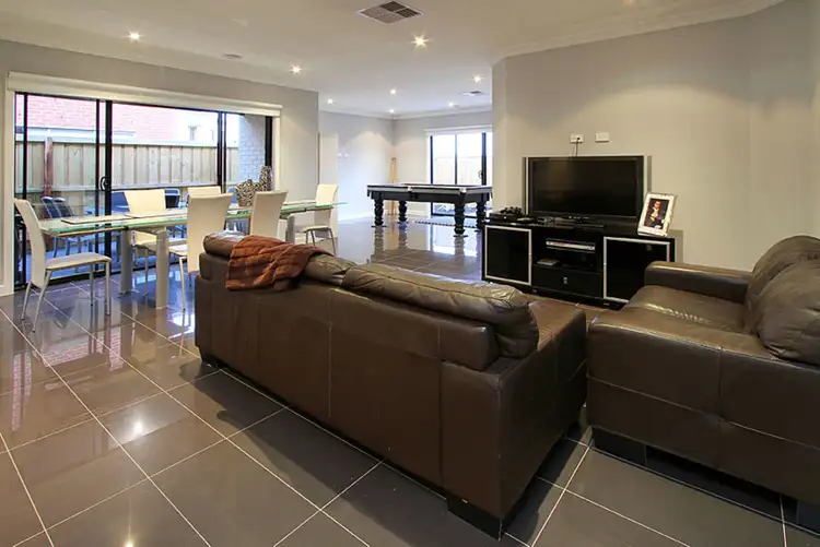 Seventh view of Homely house listing, 32 Peppermint Grove, Taylors Hill VIC 3037