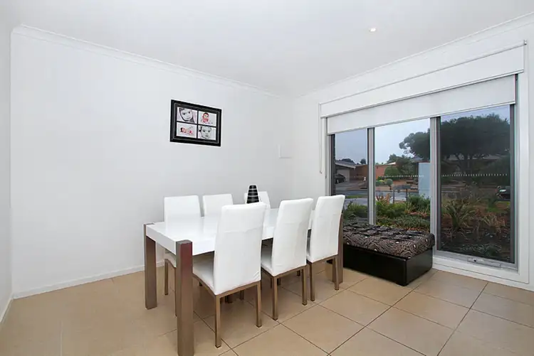 Fifth view of Homely house listing, 1/10 Tekapo Crescent, Taylors Lakes VIC 3038
