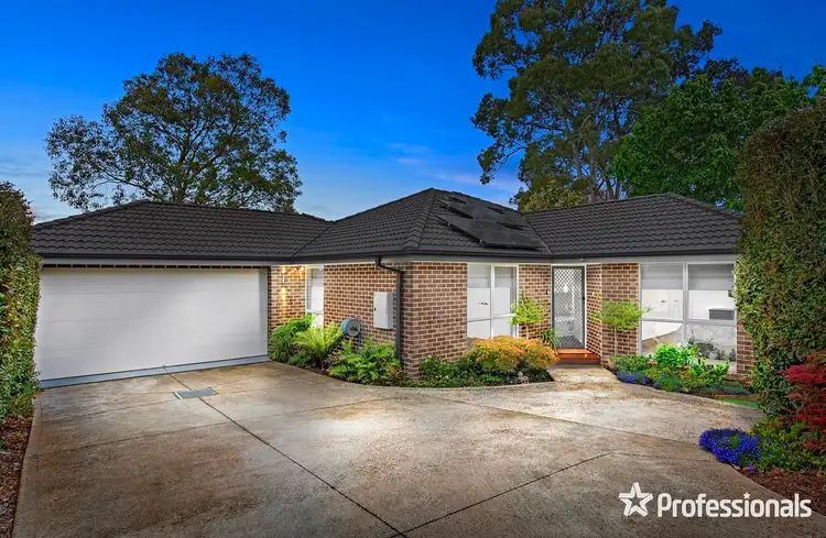 22a Russell Avenue, Mooroolbark VIC 3138