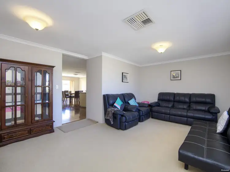 Sixth view of Homely house listing, 4 Copper Lane, Wattle Grove WA 6107