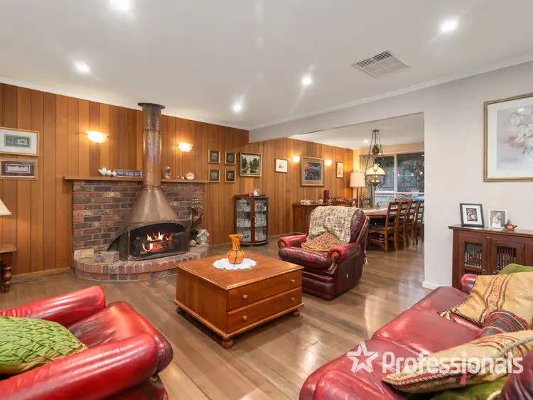 Fourth view of Homely house listing, 4 Boyd Close, Mooroolbark VIC 3138