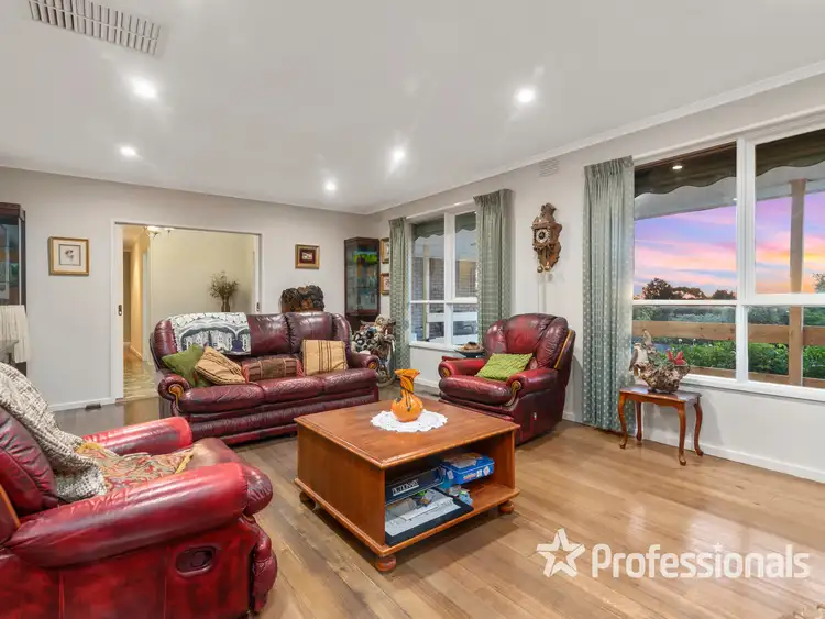 Fifth view of Homely house listing, 4 Boyd Close, Mooroolbark VIC 3138