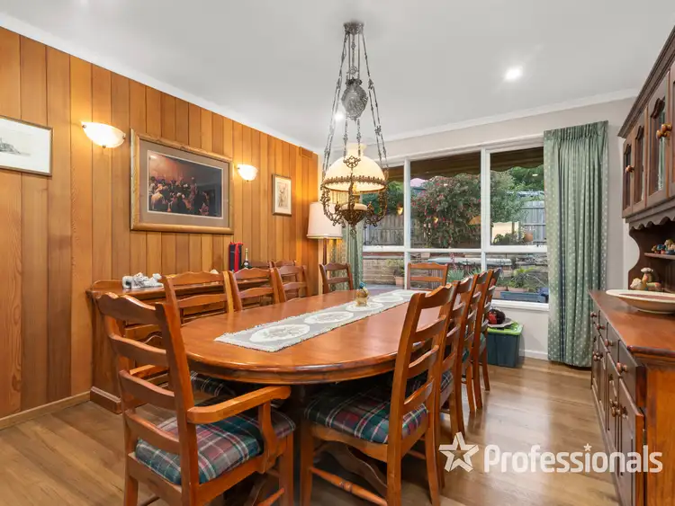 Sixth view of Homely house listing, 4 Boyd Close, Mooroolbark VIC 3138