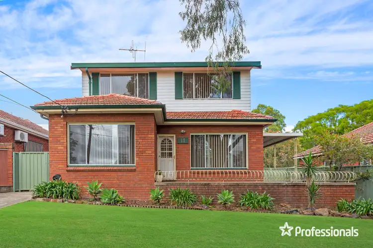 11 Springfield Road, Padstow NSW 2211