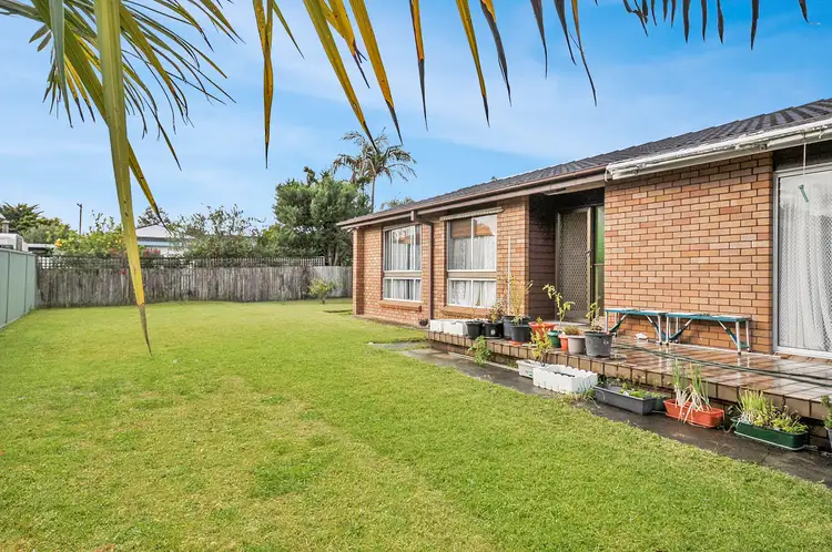 21 Salisbury Drive, Nowra NSW 2541