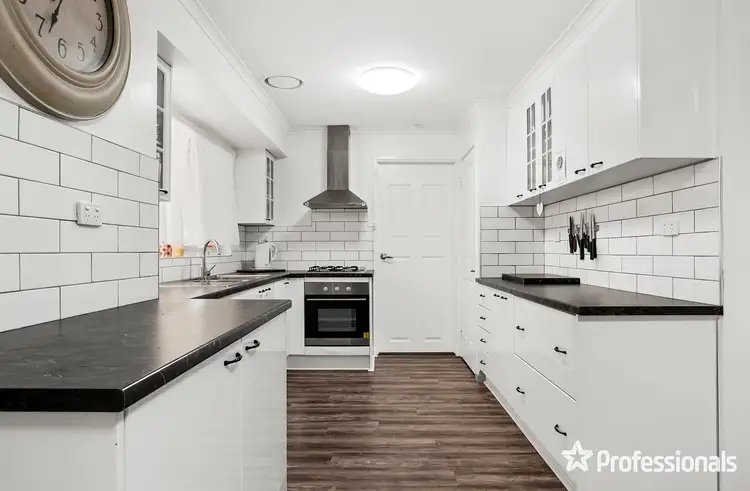 Second view of Homely house listing, 19 Fintona Court, Coldstream VIC 3770