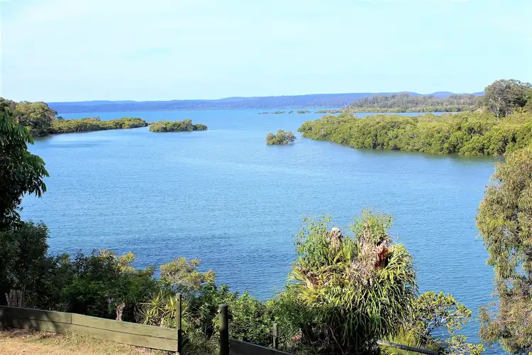 12 Alawa Street, Macleay Island QLD 4184