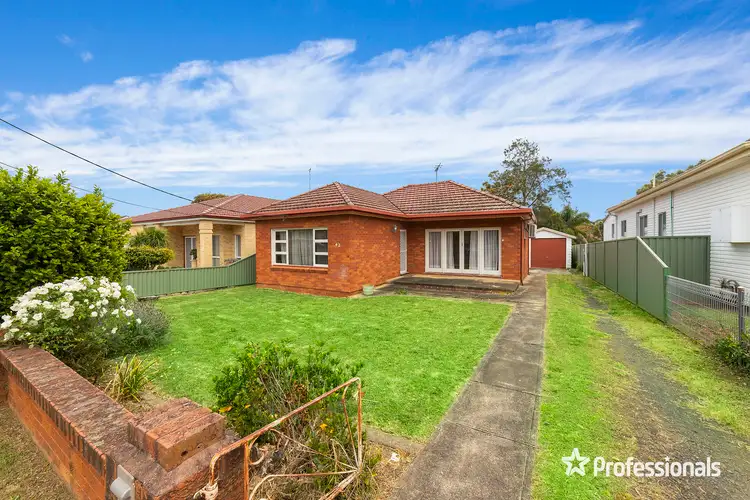 42 Lambeth Street, Panania NSW 2213