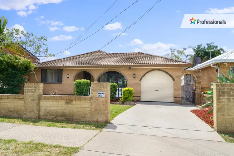 13 Demeyrick Avenue, Casula NSW 2170