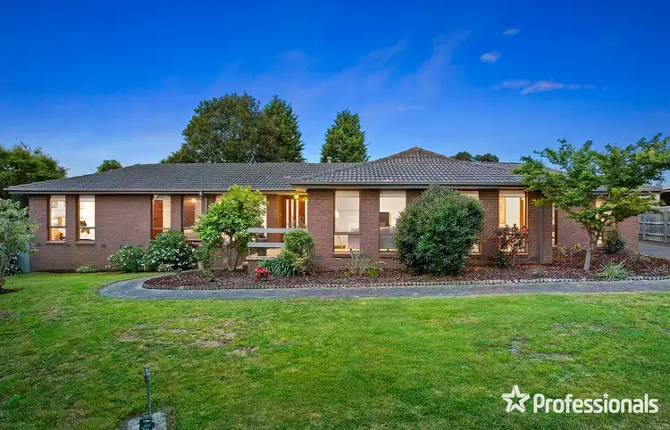 4 Dubin Court, Wantirna South VIC 3152