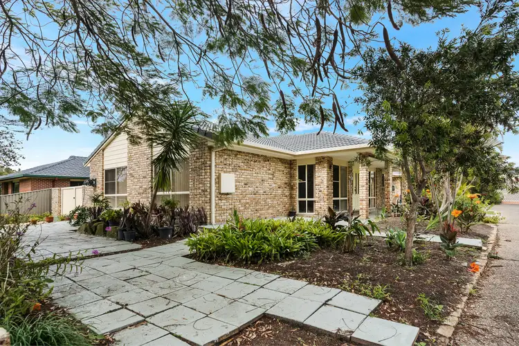 1/8 Edward Avenue, Pottsville NSW 2489