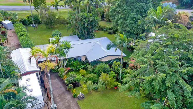 3 Milford Close, Kanimbla QLD 4870