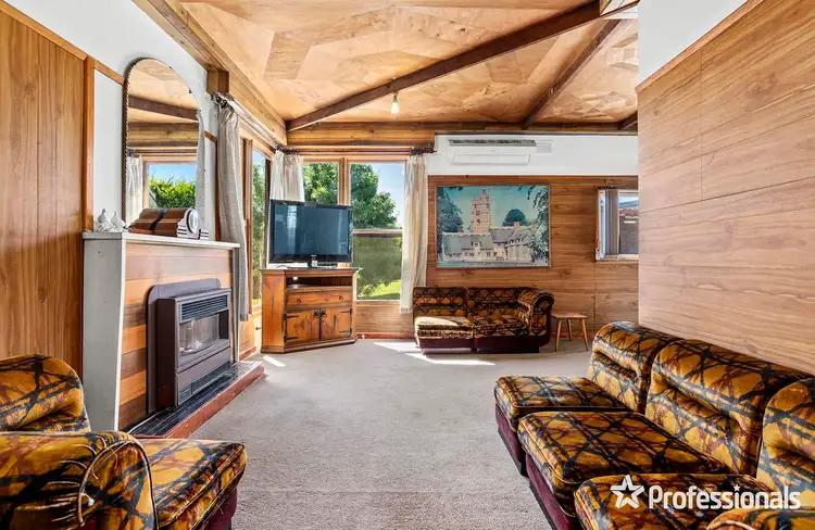 Sixth view of Homely house listing, 21 Heatherbrae Avenue West, Ringwood VIC 3134