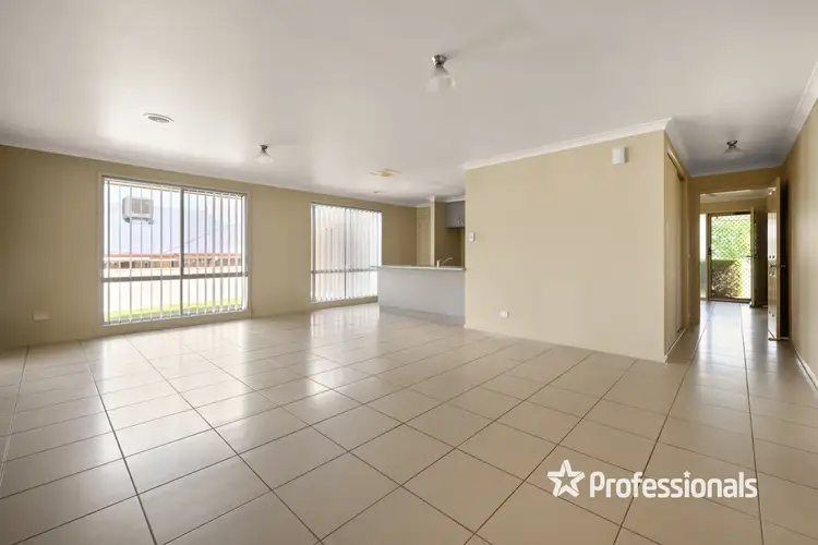 Third view of Homely house listing, 10 Millar Court, Wodonga VIC 3690