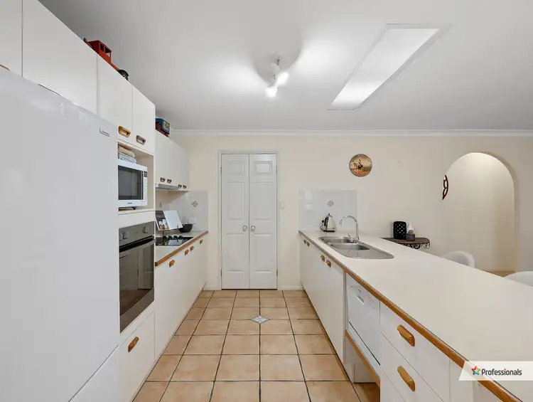 Sixth view of Homely house listing, 3 Reynella Close, Upper Kedron QLD 4055