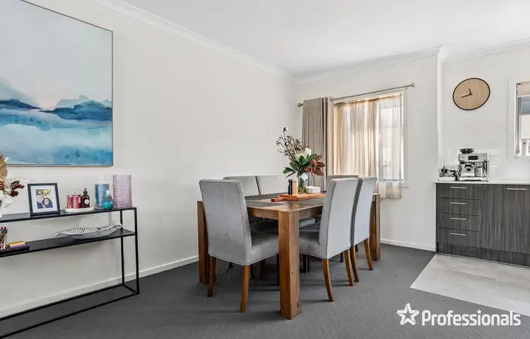 Third view of Homely house listing, 5 Lithgow Way, Mooroolbark VIC 3138