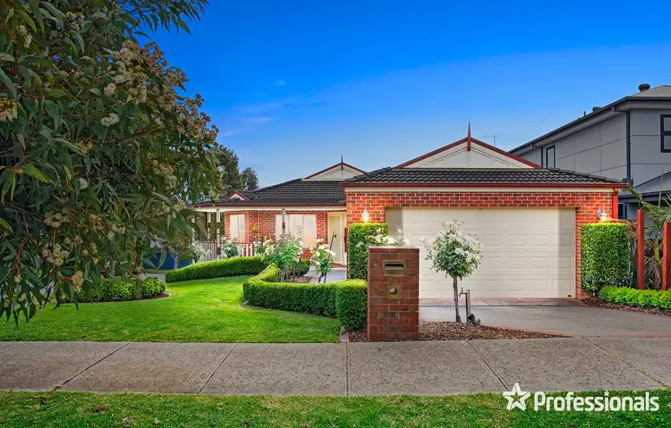 Second view of Homely house listing, 17 Regent Avenue, Mooroolbark VIC 3138