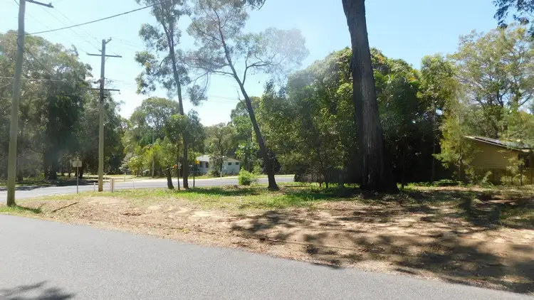 1 Wirralee Street, Macleay Island QLD 4184