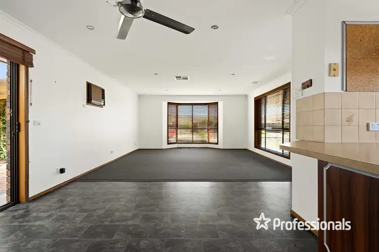 Fourth view of Homely house listing, 2 Lachlan Court, Wodonga VIC 3690