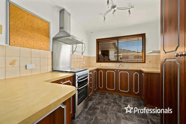 Fifth view of Homely house listing, 2 Lachlan Court, Wodonga VIC 3690