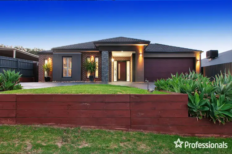 5 Empire Drive, Mooroolbark VIC 3138
