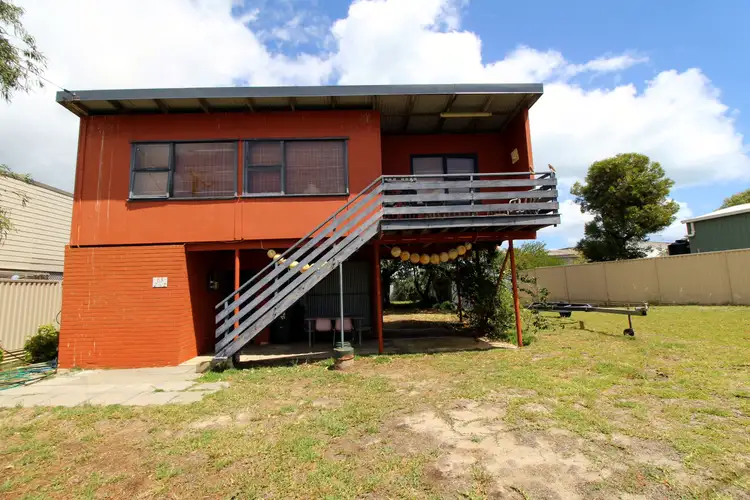 63 Drummond Circus, Cervantes WA 6511