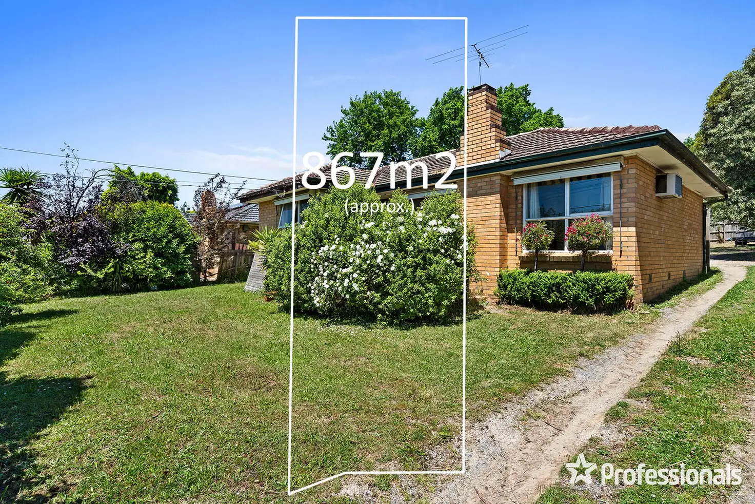 Main view of Homely house listing, 262 Hull Road, Mooroolbark VIC 3138