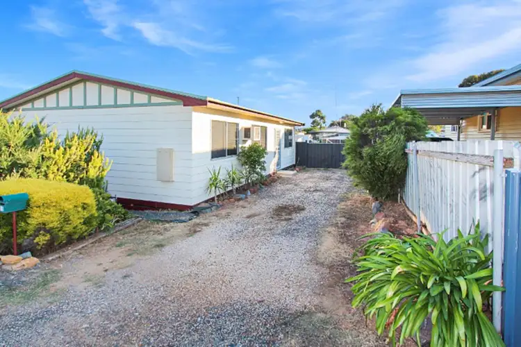 Main view of Homely house listing, 39 Creeth Street, Long Gully VIC 3550