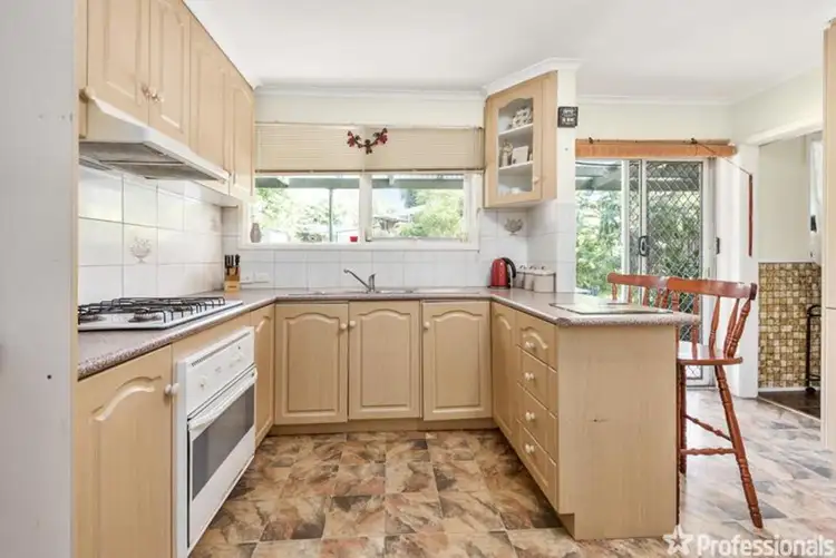 Fourth view of Homely house listing, 40 Dryden Concourse, Mooroolbark VIC 3138