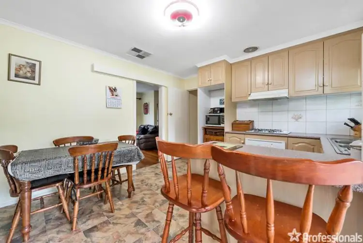 Fifth view of Homely house listing, 40 Dryden Concourse, Mooroolbark VIC 3138