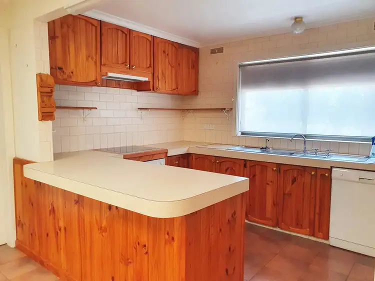 Fourth view of Homely house listing, 2 Hotham Crescent, Shepparton VIC 3630