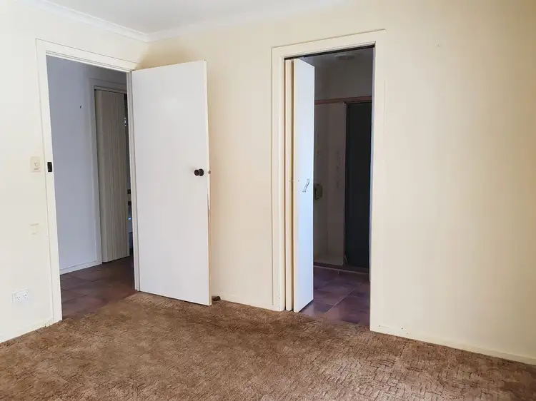 Seventh view of Homely house listing, 2 Hotham Crescent, Shepparton VIC 3630