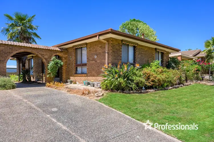 Second view of Homely house listing, 17 Haley Crescent, Wodonga VIC 3690
