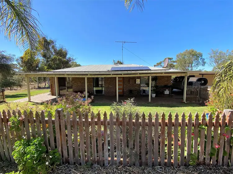 85 Augustini Road, Bakers Hill WA 6562