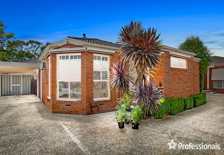 Main view of Homely unit listing, 2/21 Luscombe Court, Kilsyth VIC 3137