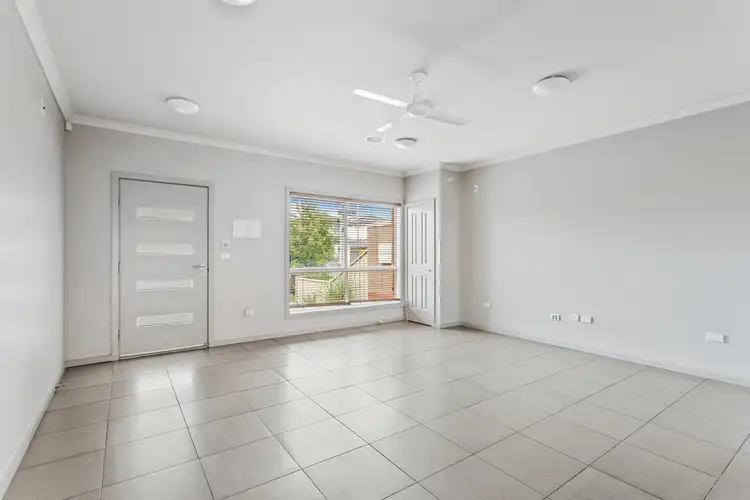 Fourth view of Homely house listing, 17 Erskine Way, Sydenham VIC 3037