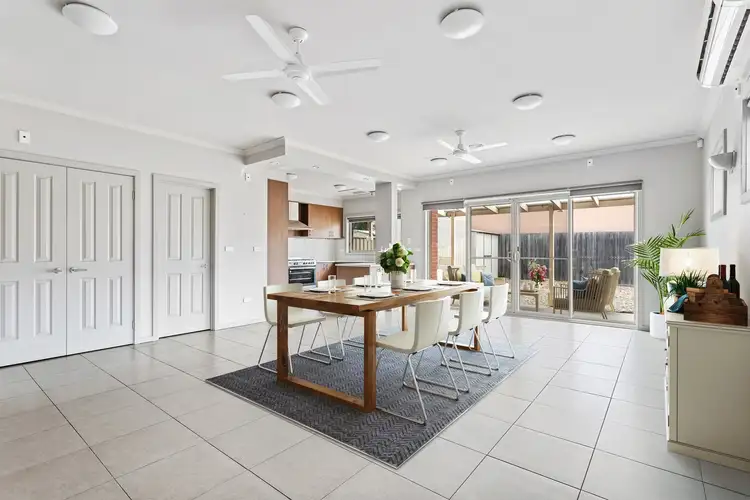 Fifth view of Homely house listing, 17 Erskine Way, Sydenham VIC 3037
