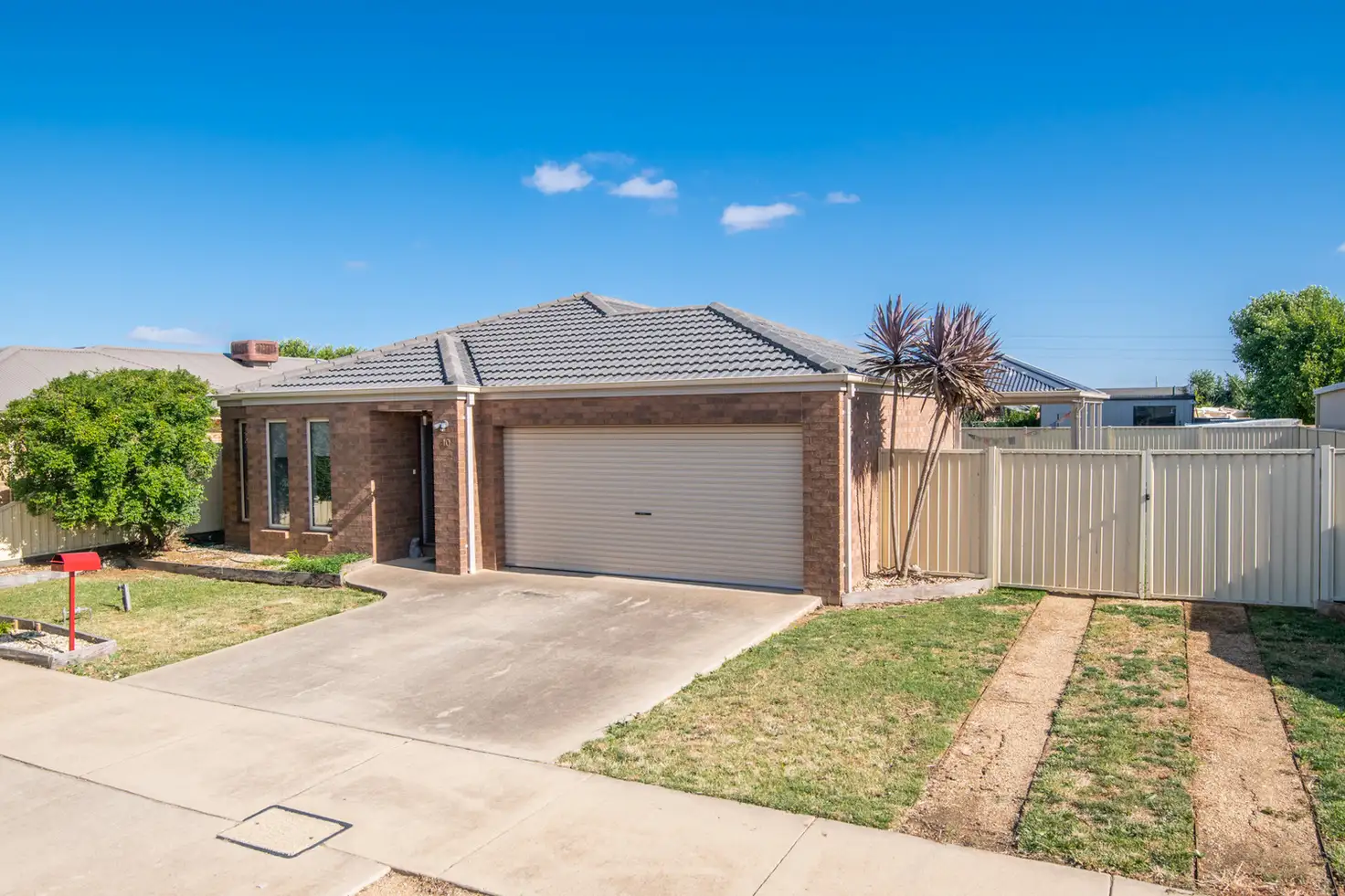 Main view of Homely house listing, 10 Kinchega Drive, Shepparton VIC 3630