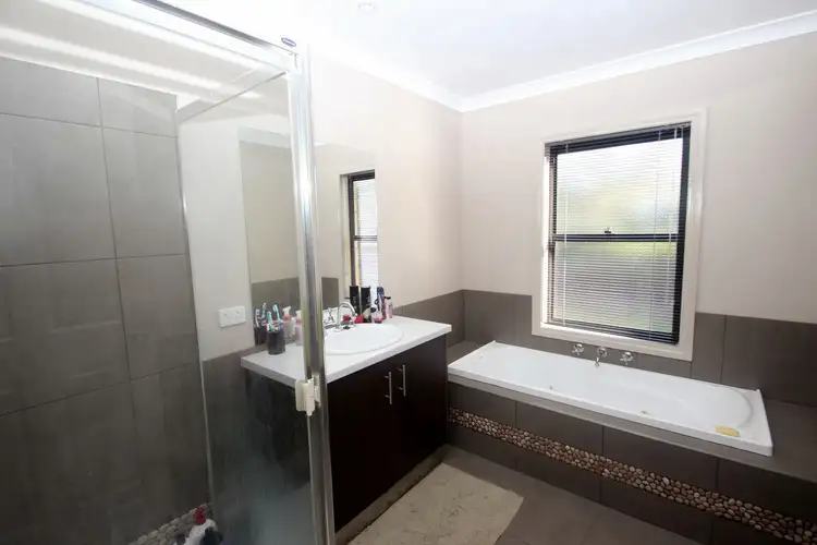 Fourth view of Homely unit listing, 1/192 Gladstone Street, Maryborough VIC 3465