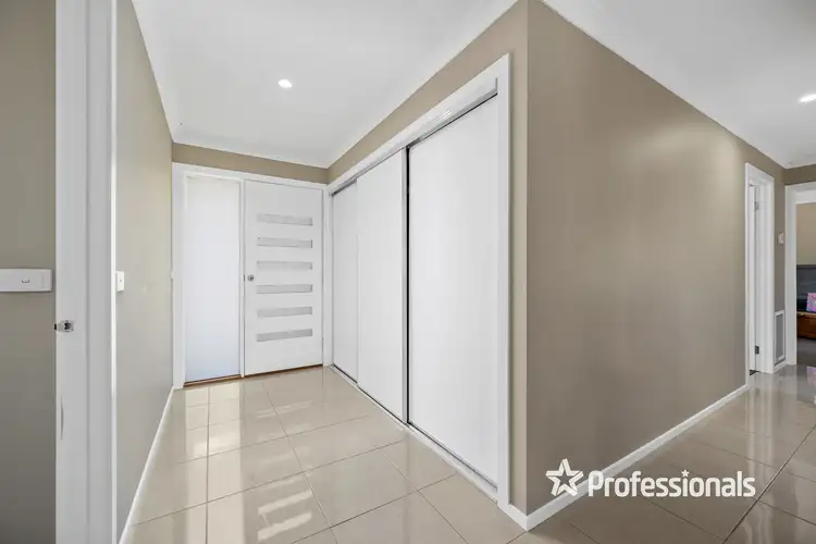 Fifth view of Homely house listing, 40 Inwood Crescent, Wodonga VIC 3690