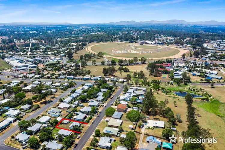 Second view of Homely house listing, 5 Valentine Street, Southside QLD 4570