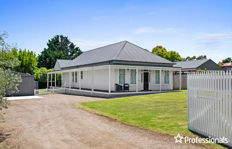 9 John Street, Wandin North VIC 3139